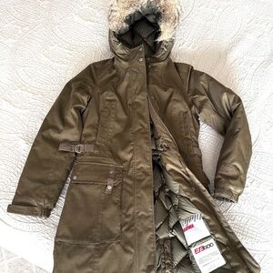 Eddie Bauer Woman’s XS Waterproof Olive EB600